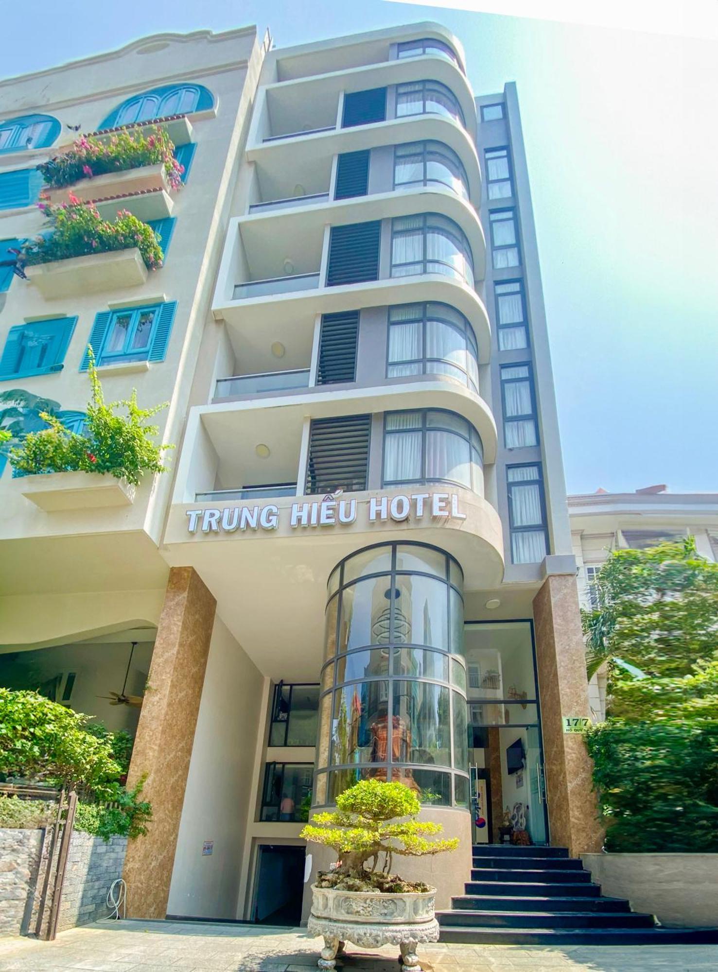 Khach San Trung Hieu Vung Tau 호텔 외부 사진
